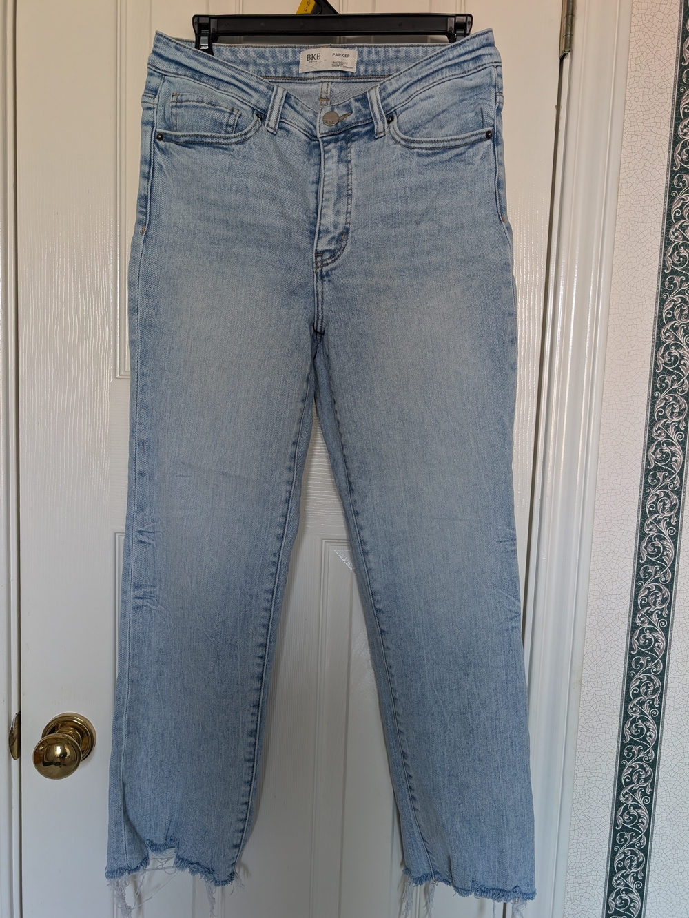 BKE Parker High Rise Cropped Straight Jeans 28x28 Light Wash Raw Hem